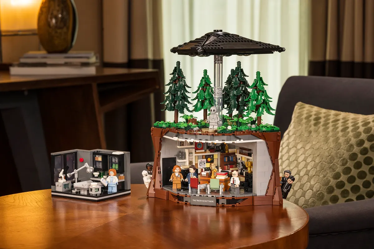LEGO Ideas 21369 The X-Files Launches August 2026: 1,478 Pieces, Eight Minifigures, £179.99