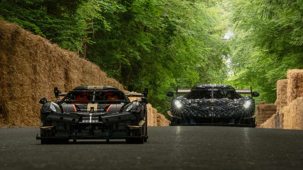 Life-Size LEGO Technic Koenigsegg Hits 111km/h at Goodwood