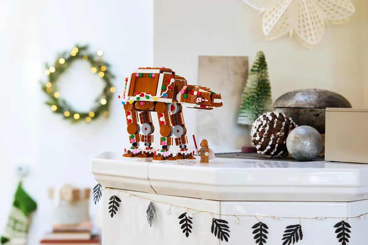 LEGO's Gingerbread AT-AT (40806): A Festive Imperial charm