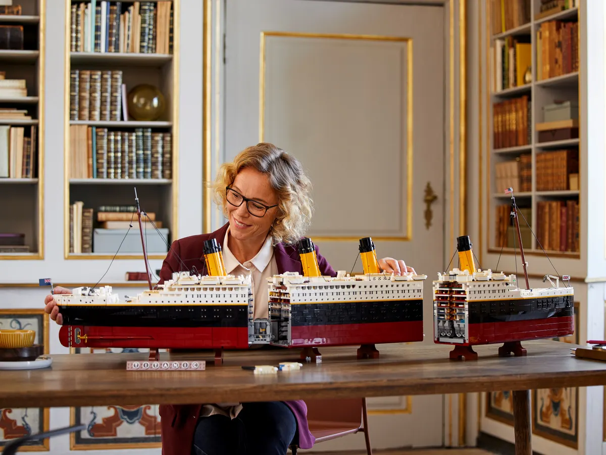 LEGO® Titanic - Image 22