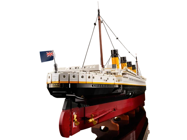 LEGO® Titanic