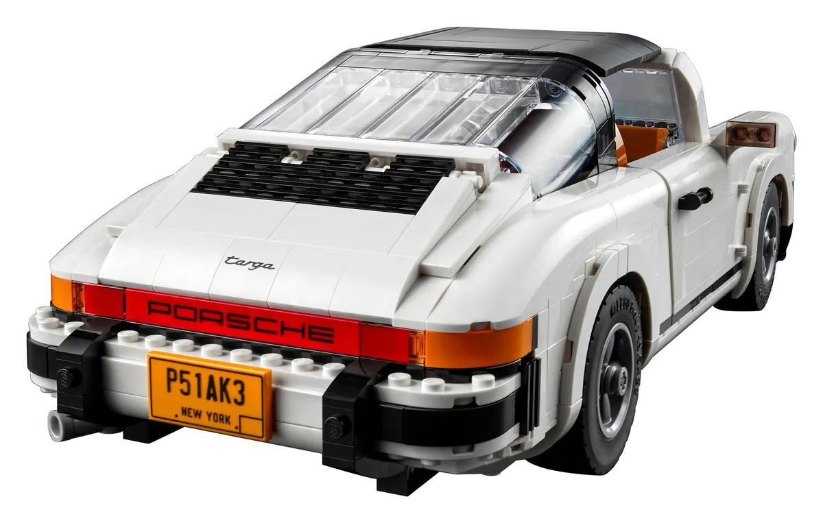 Porsche 911 - Image 4