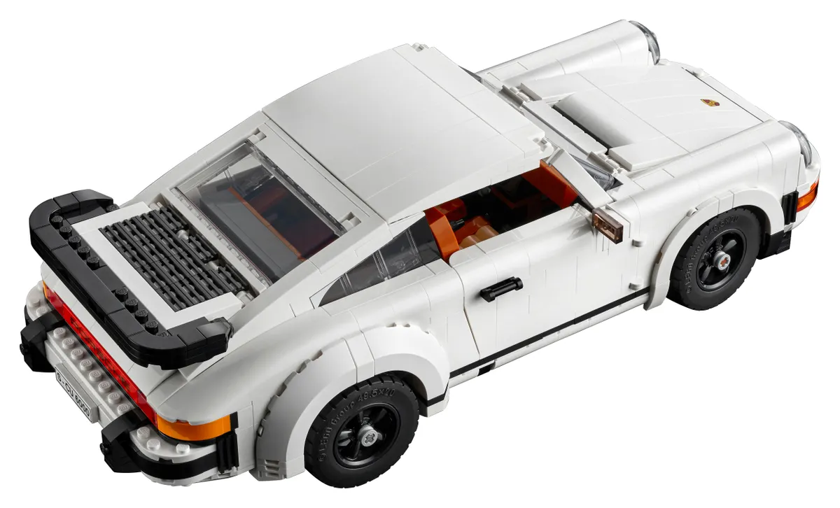Porsche 911 - Image 10