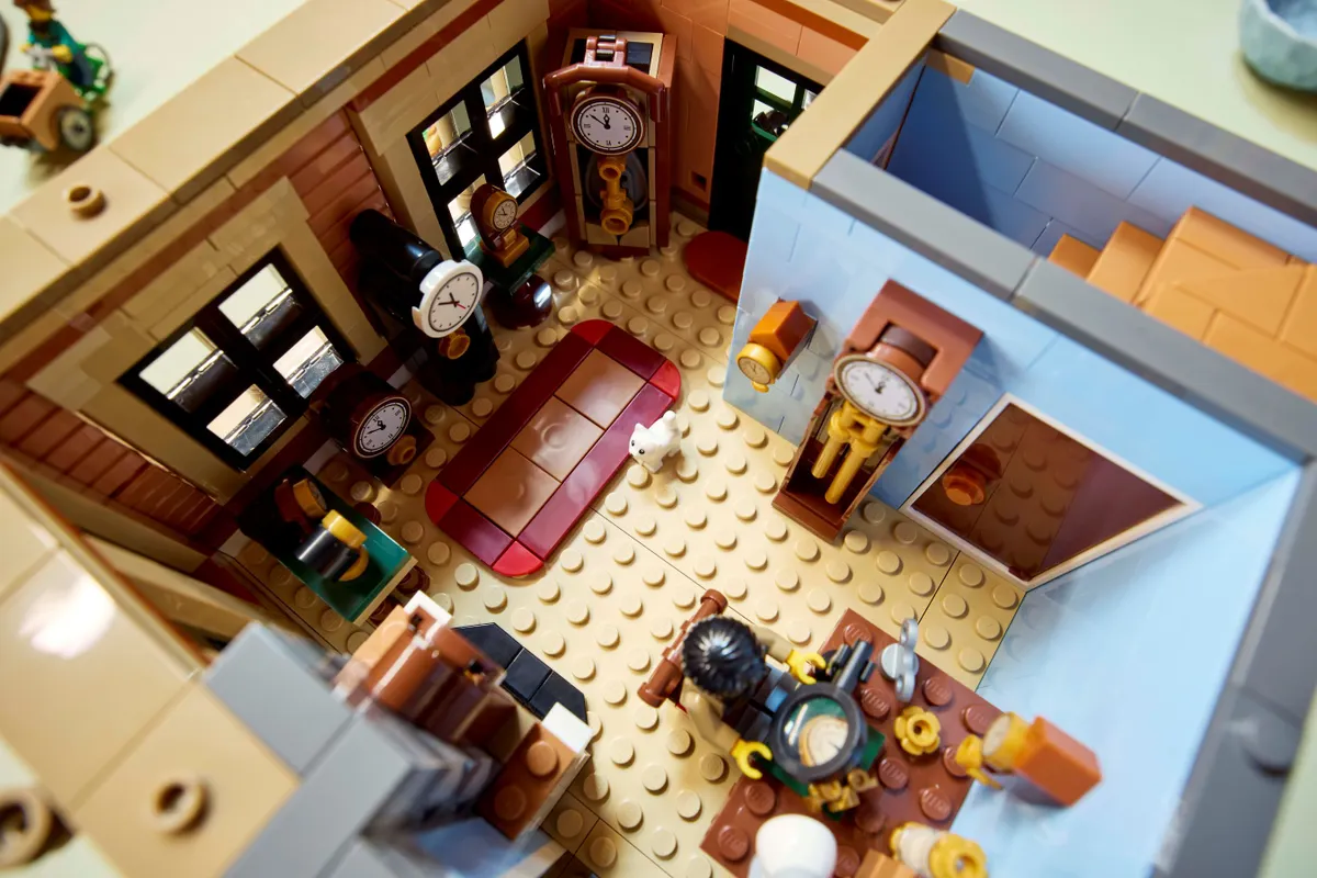 Tudor Corner - Image 6