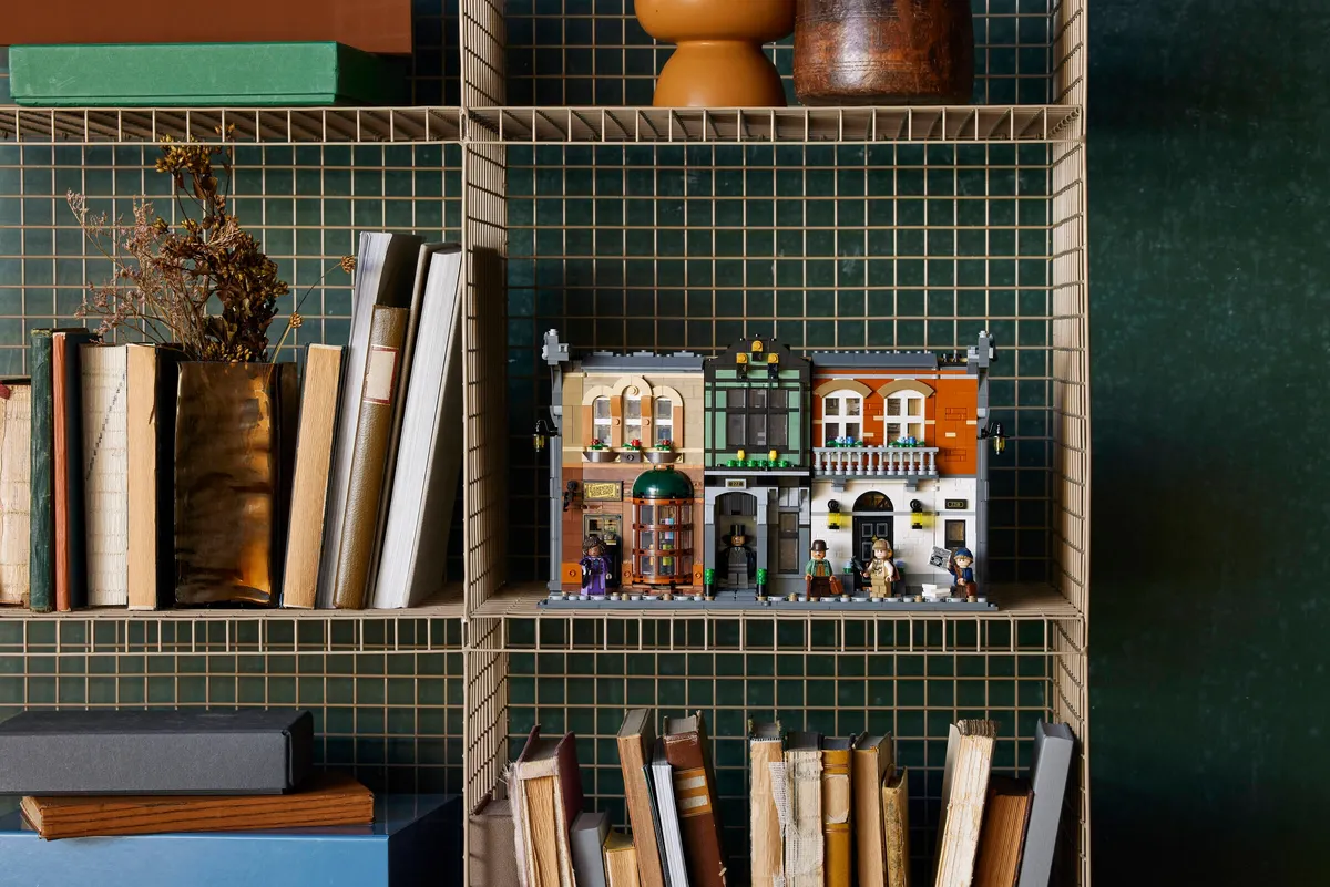 Sherlock Holmes: Book Nook - Image 7