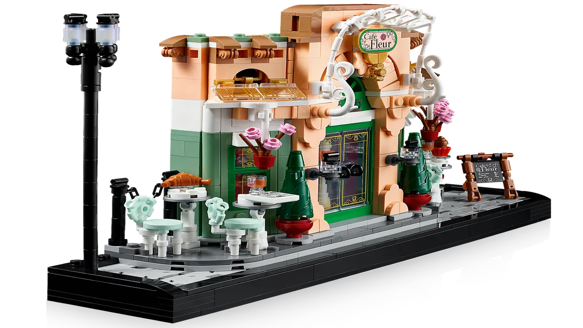 French Café - Image 9