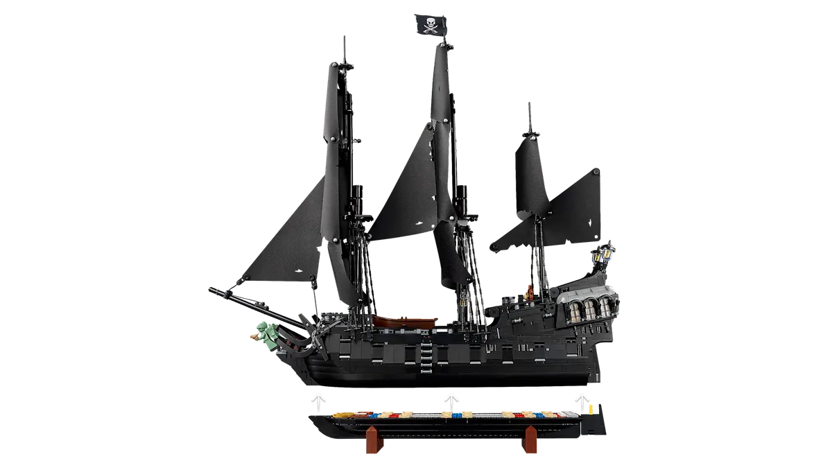 Captain Jack Sparrow's Pirate Ship - Image 15