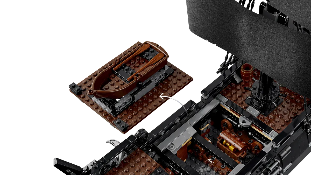 Captain Jack Sparrow's Pirate Ship - Image 18