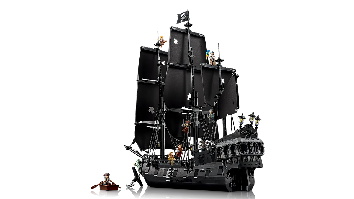 Captain Jack Sparrow's Pirate Ship - Image 21