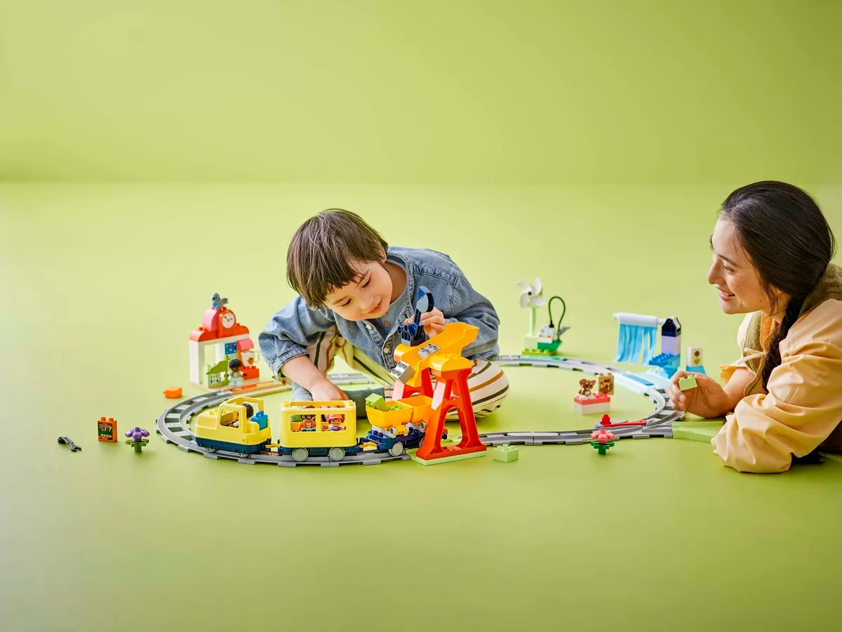 Big Interactive Community Train - Image 4