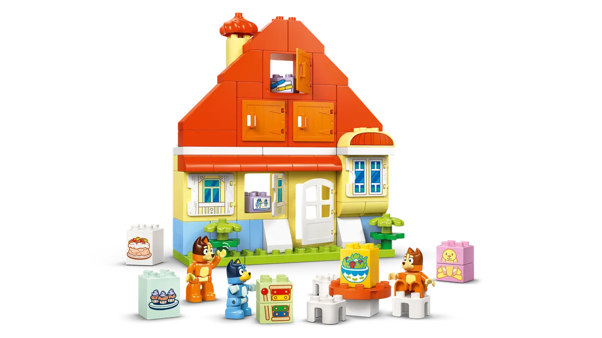 Bluey's Family House with Memory Game - Image 8