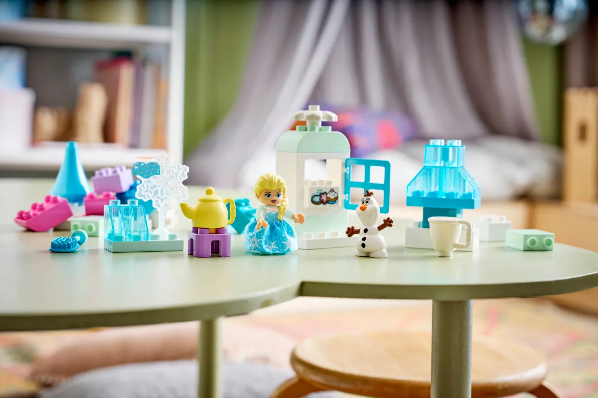 Frozen Creative Box with Elsa and Olaf - Image 11