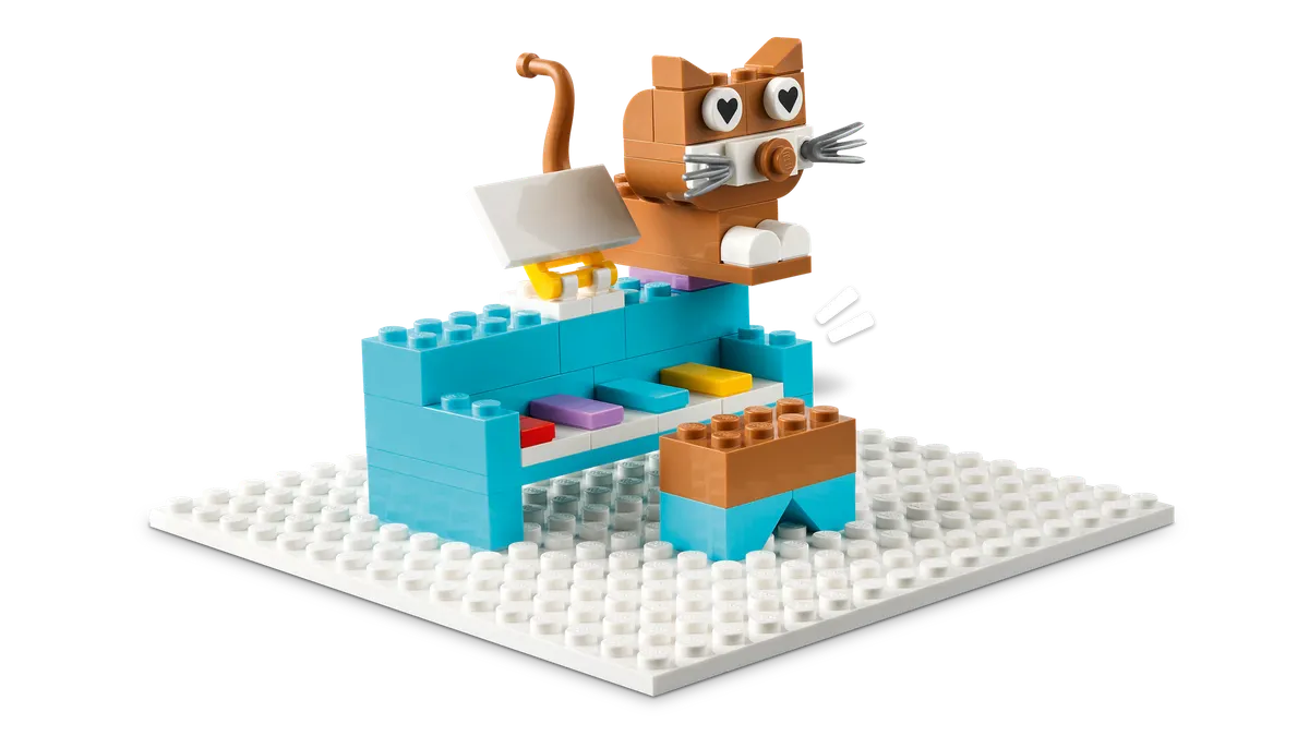 Creative Build-and-Play Box - Image 10