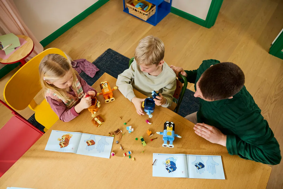 Brick-Built Bluey Family - Image 13