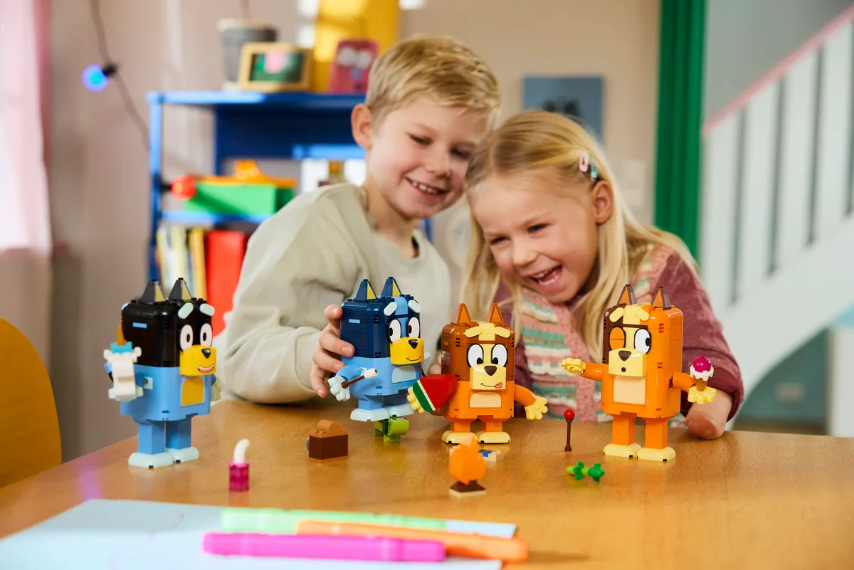 Brick-Built Bluey Family - Image 14