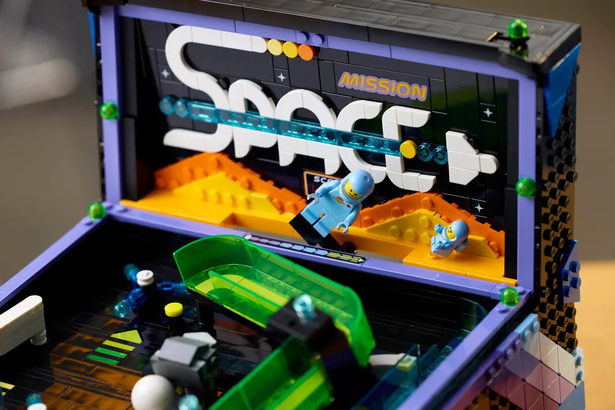 Arcade Pinball Machine - Image 10