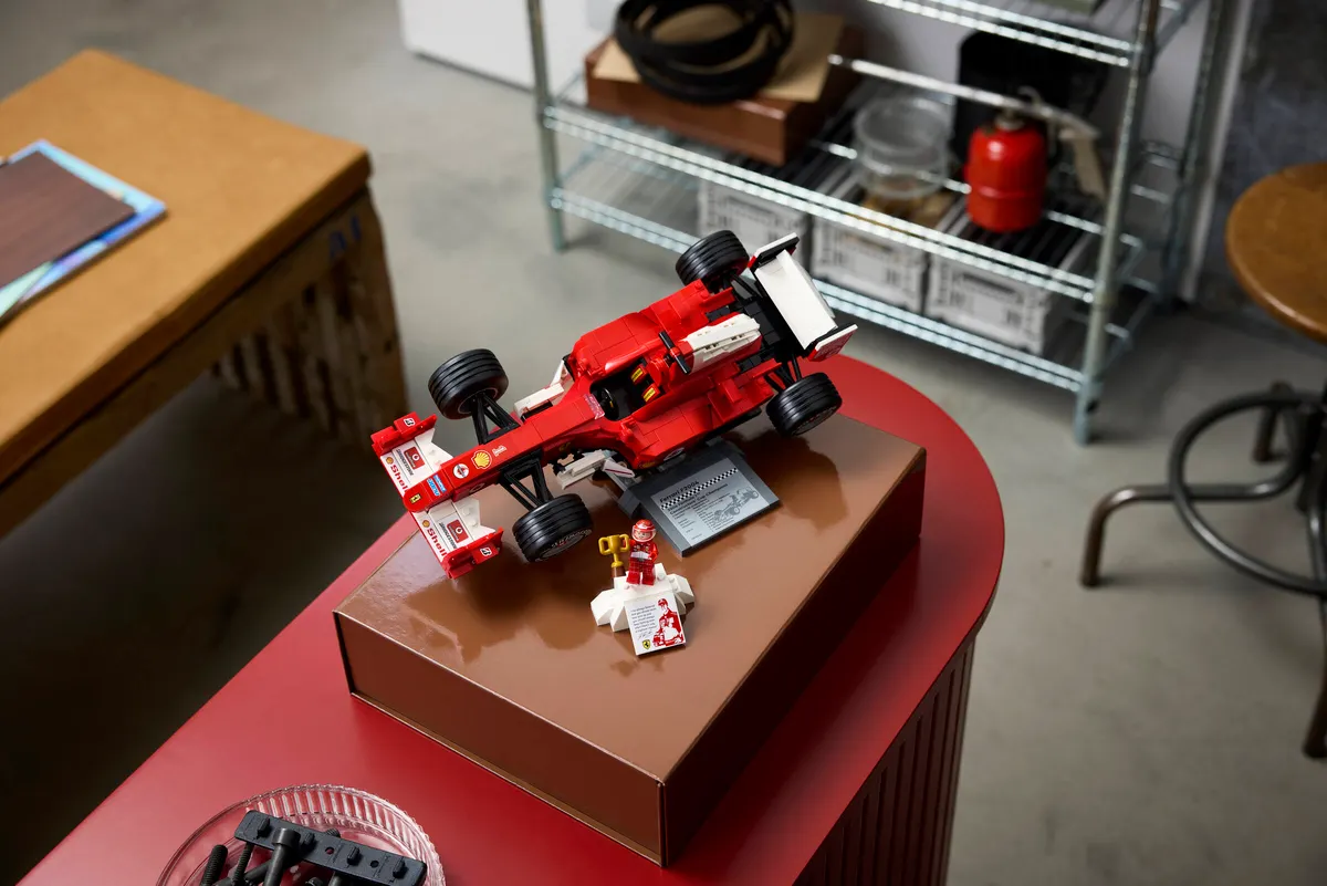 Ferrari F2004 & Michael Schumacher - Image 16