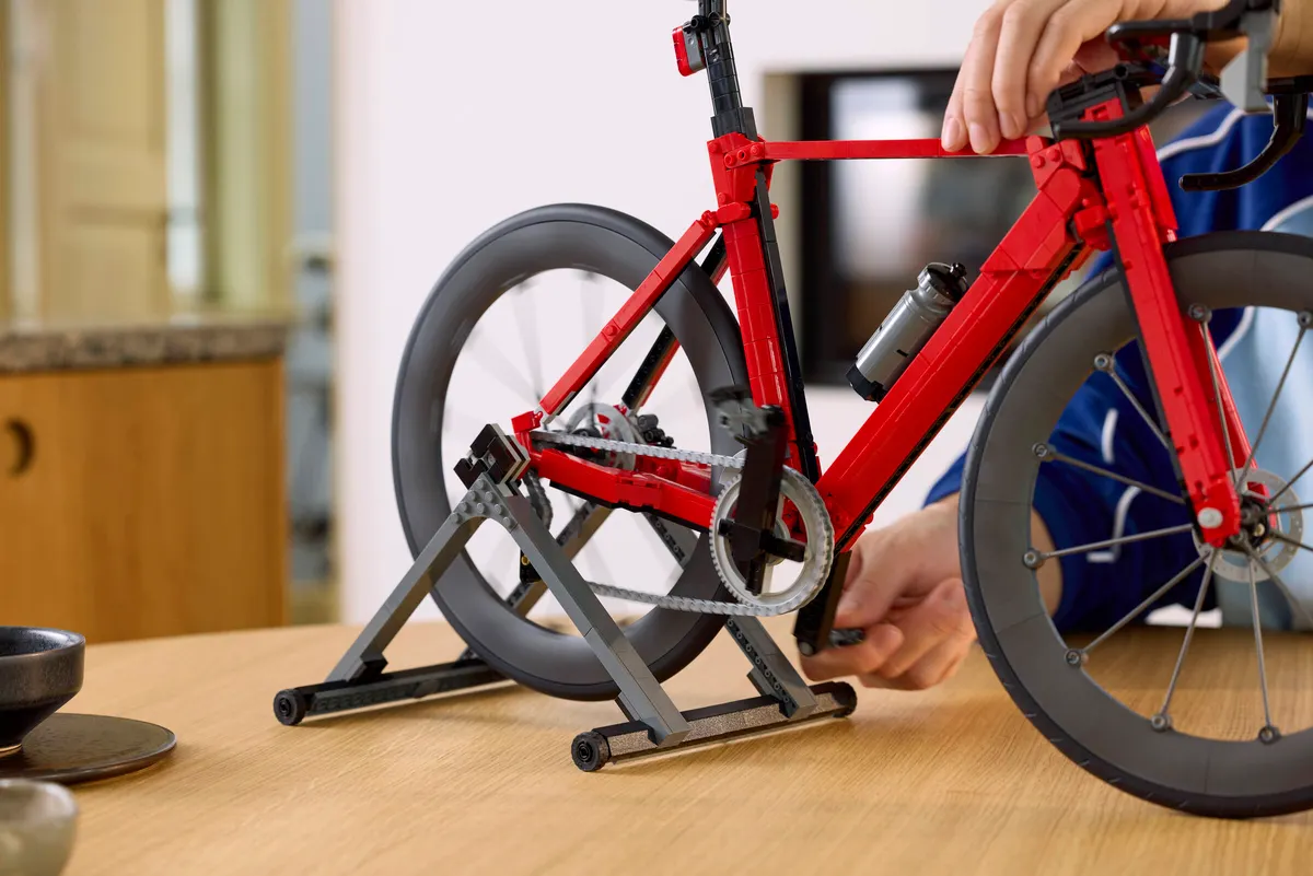 Road Bike - Image 15