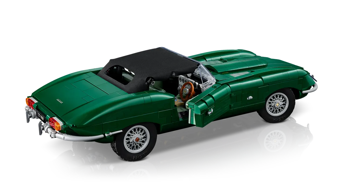 Jaguar E-Type - Image 8