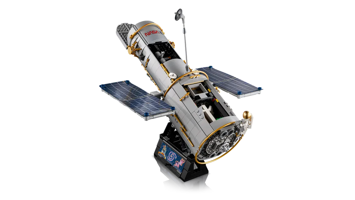 Hubble Space Telescope - Image 7