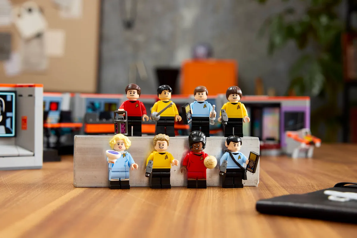 Star Trek: U.S.S. Enterprise NCC-1701™ Bridge - Image 19