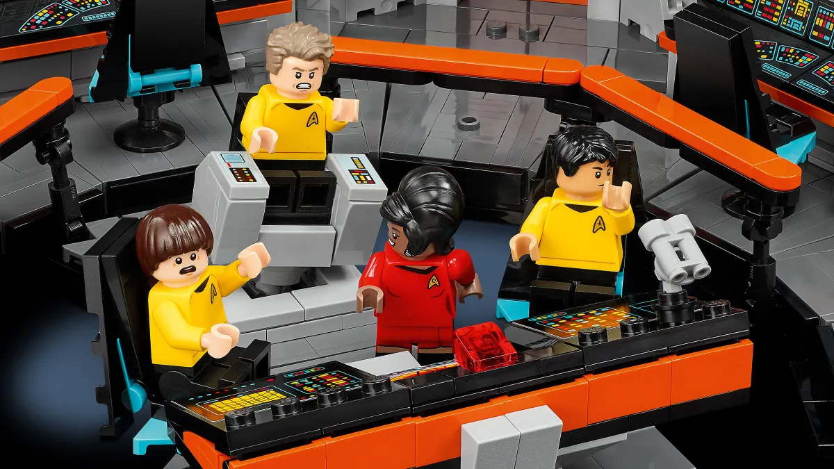 Star Trek: U.S.S. Enterprise NCC-1701™ Bridge - Image 12