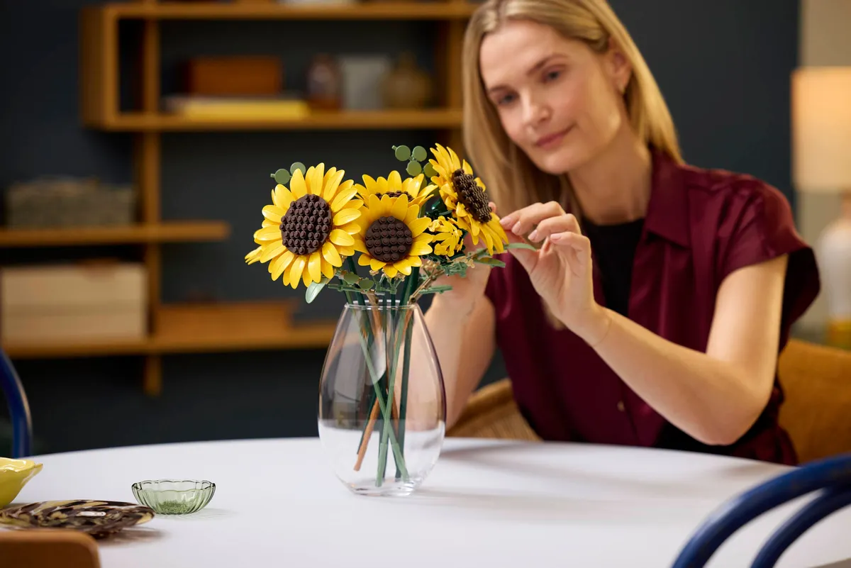 Sunflower Bouquet - Image 9