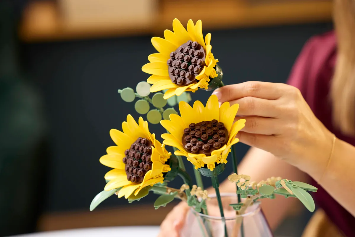 Sunflower Bouquet - Image 10