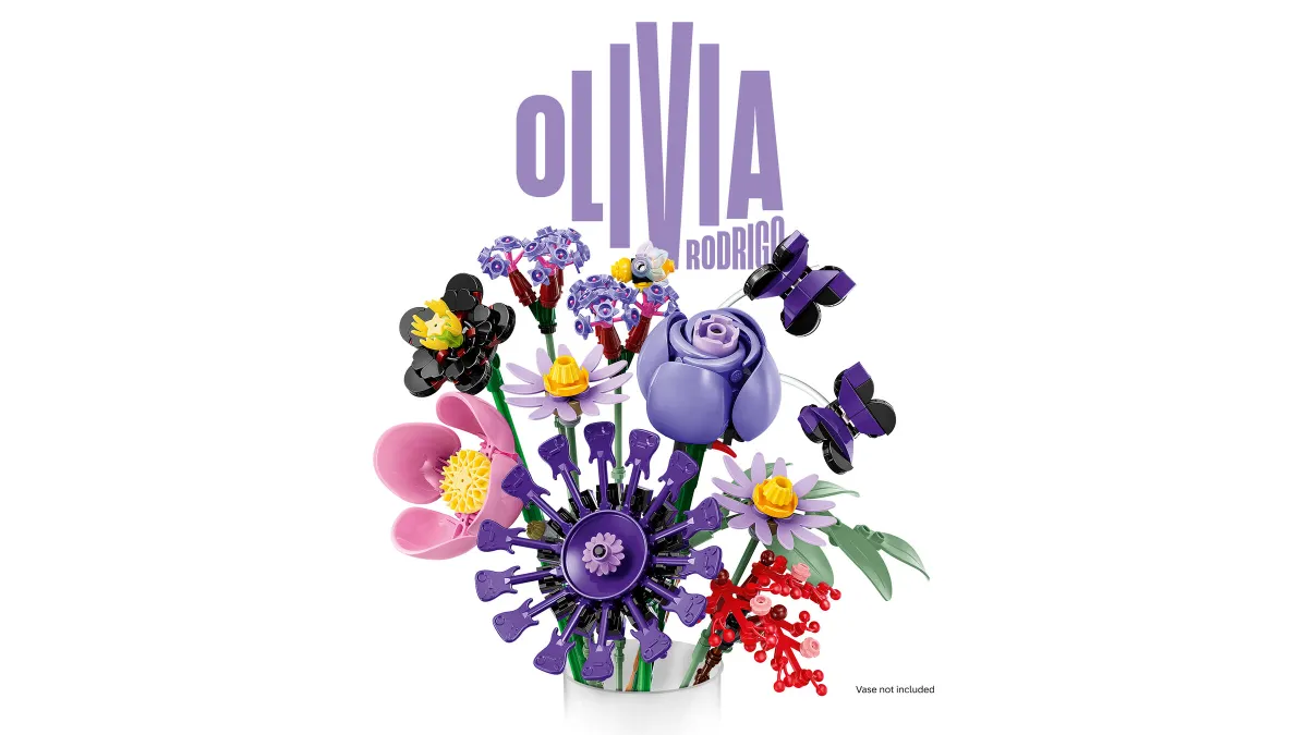 Olivia Rodrigo's Flower Bouquet - Image 5