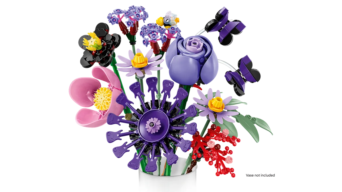 Olivia Rodrigo's Flower Bouquet - Image 4