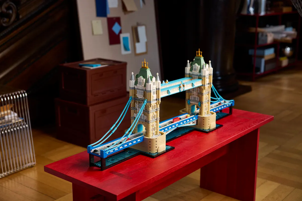 Tower Bridge - Image 17