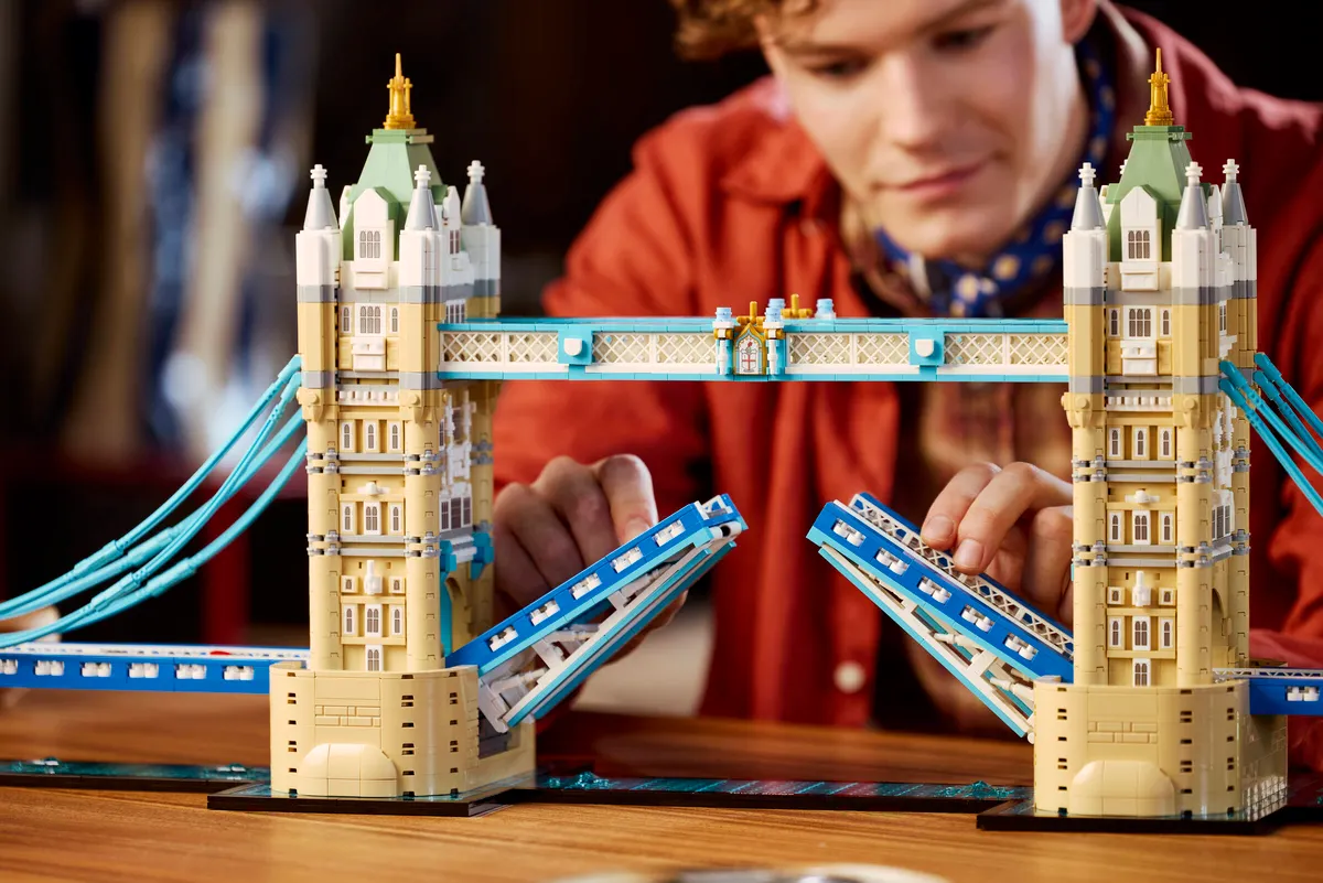 Tower Bridge - Image 15
