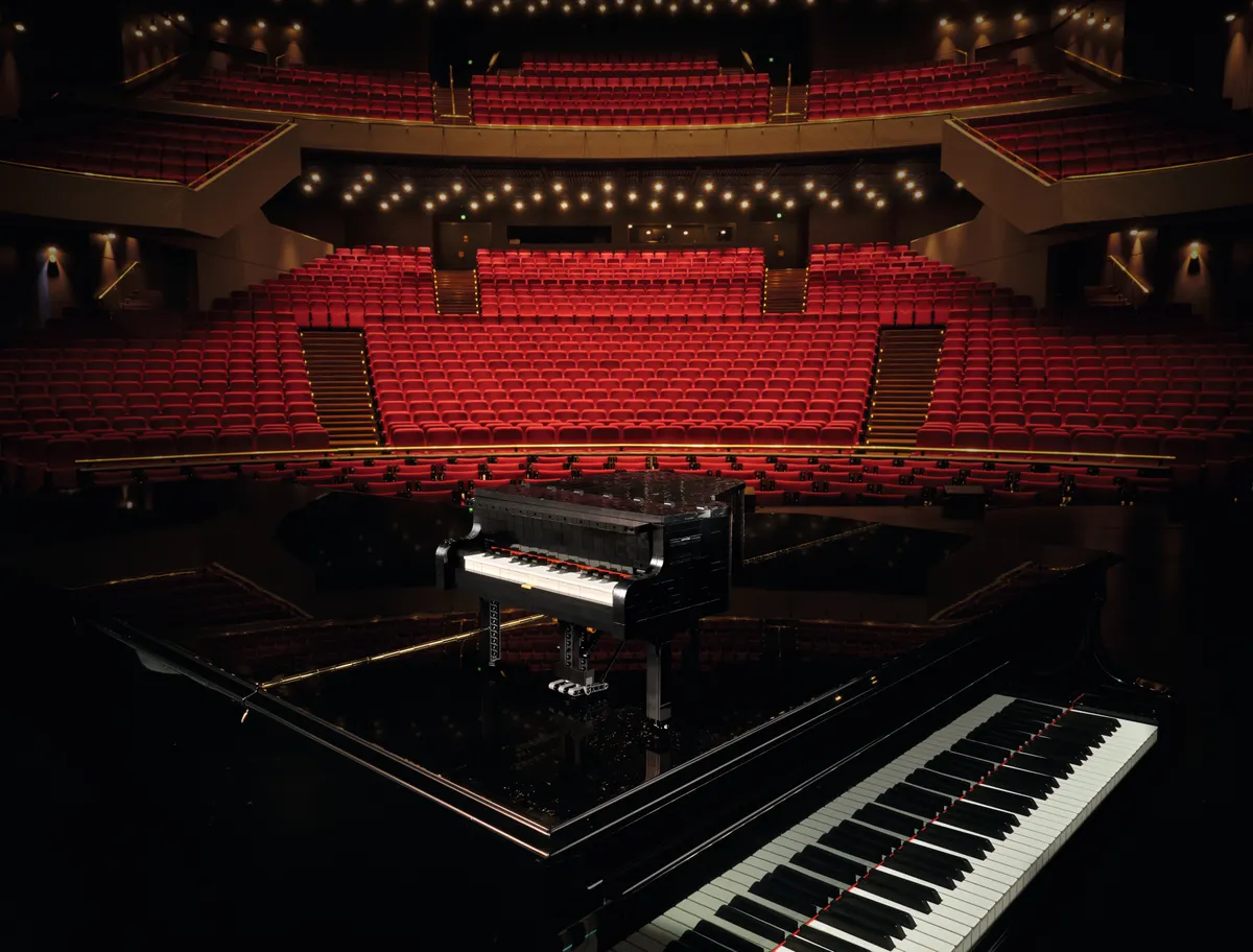 Grand Piano - Image 15