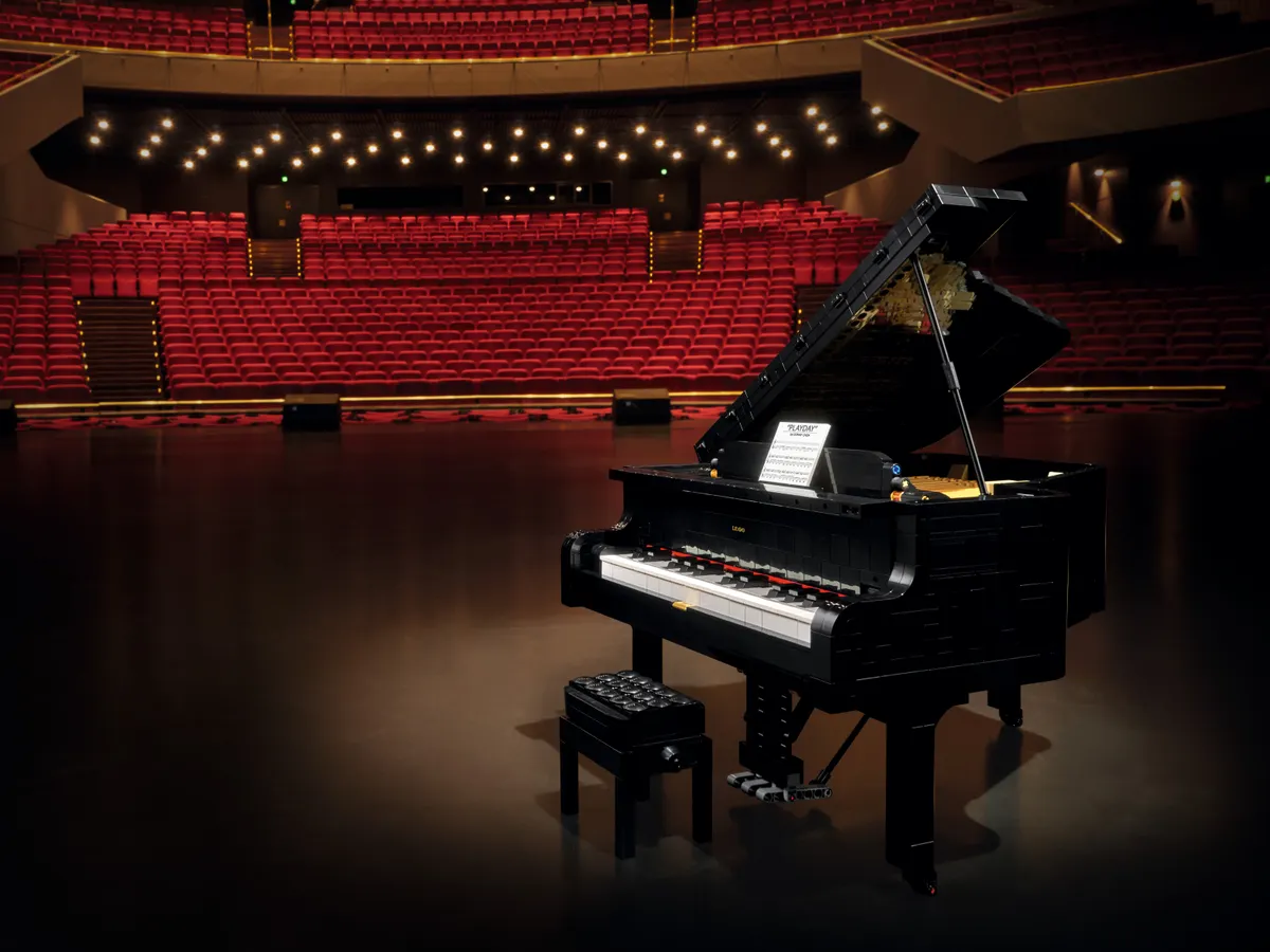 Grand Piano - Image 17