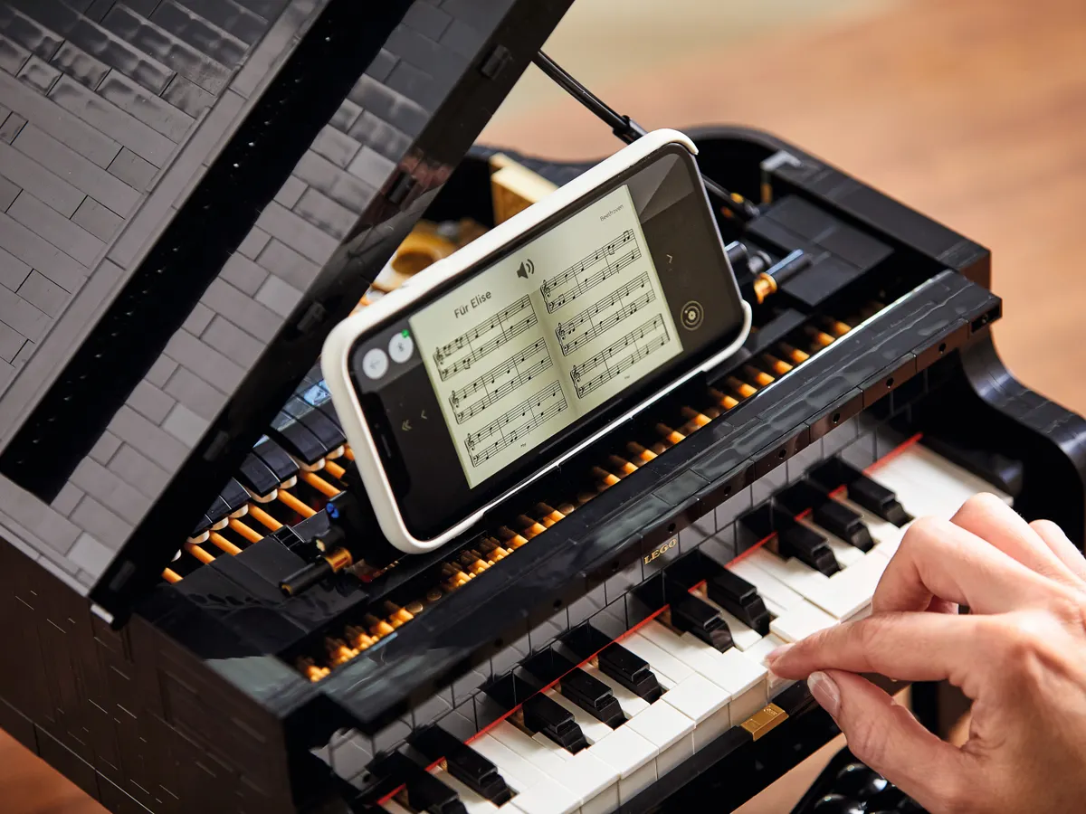 Grand Piano - Image 29