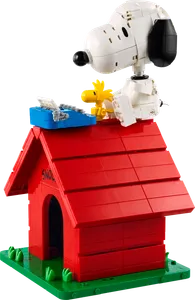 Peanuts: Snoopy's Doghouse