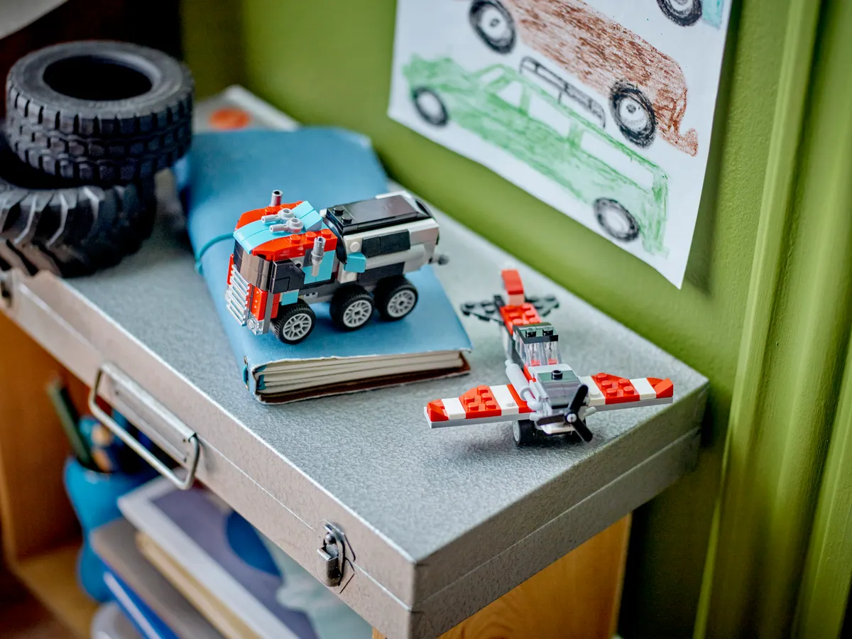 Flatbed Truck with Helicopter - Image 10