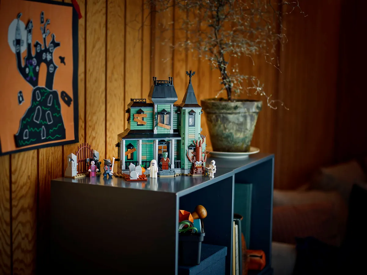 Haunted Mansion - Image 4
