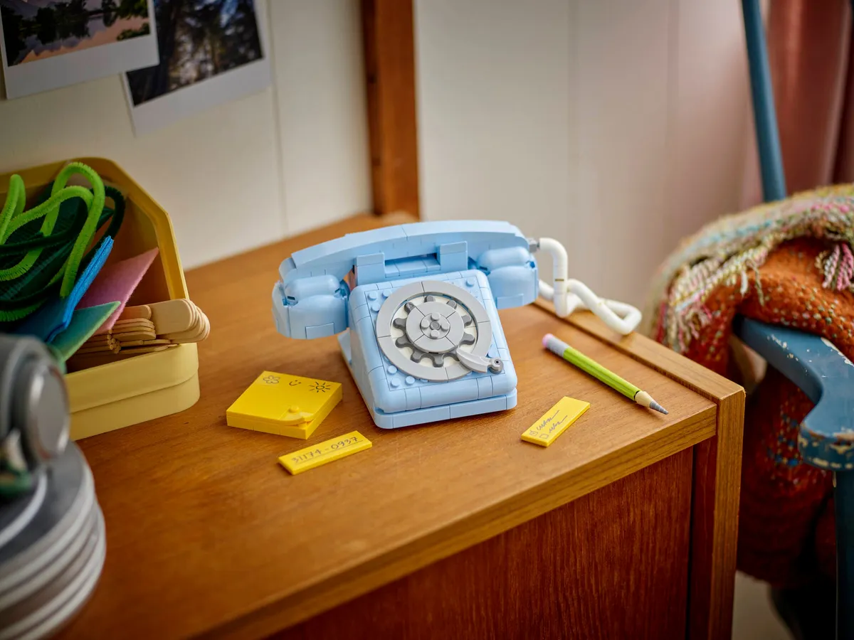 Retro Telephone - Image 5