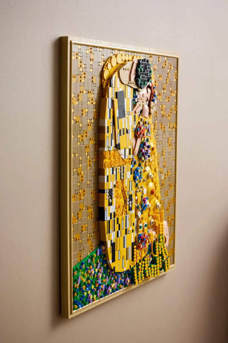 Gustav Klimt – The Kiss - Image 23