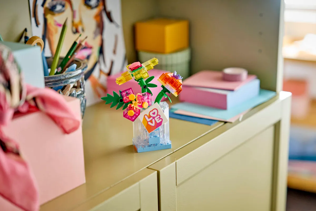 Floral Decor Perfume Bottle - Image 10