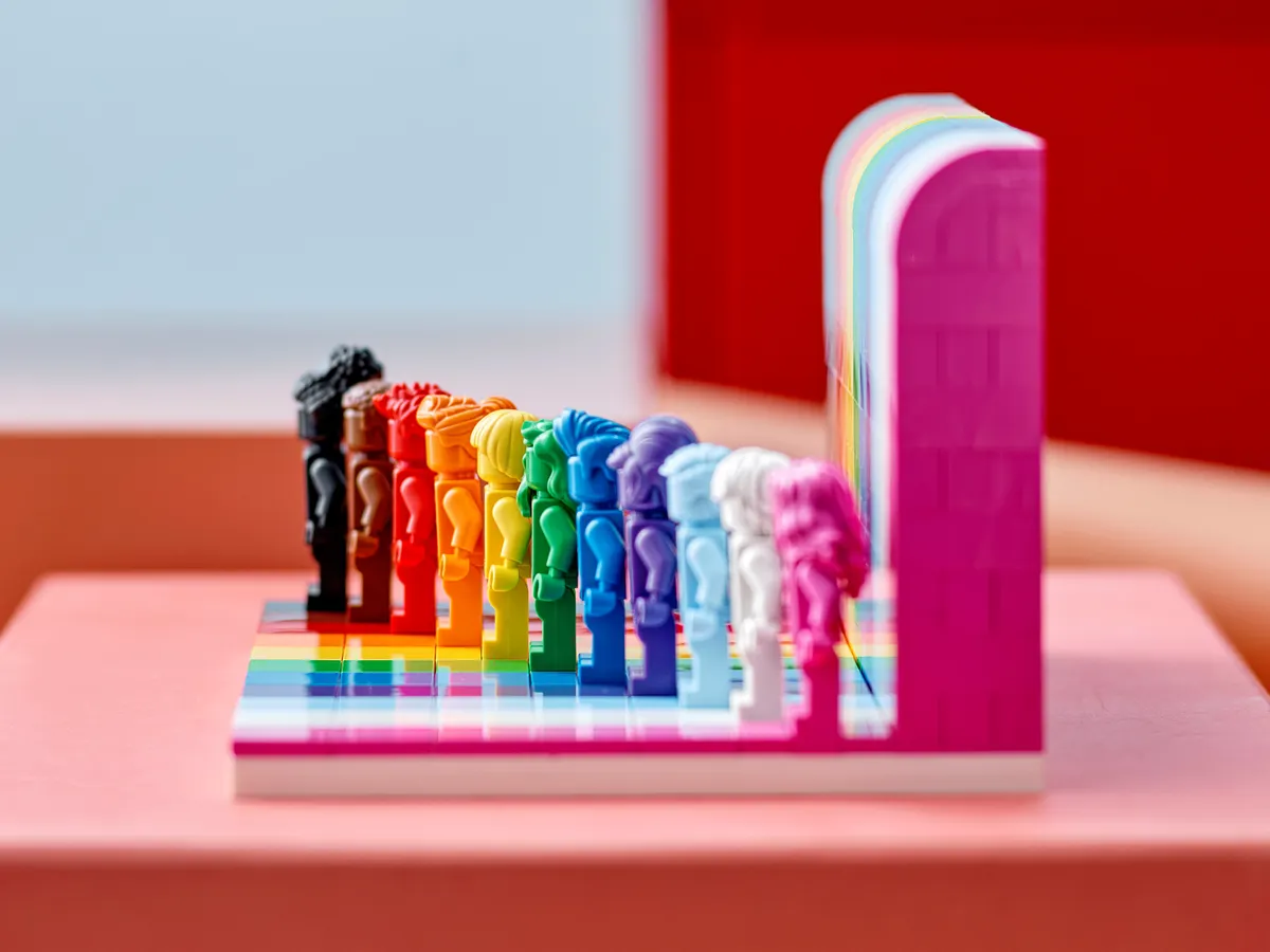 Everyone Is Awesome - Image 3