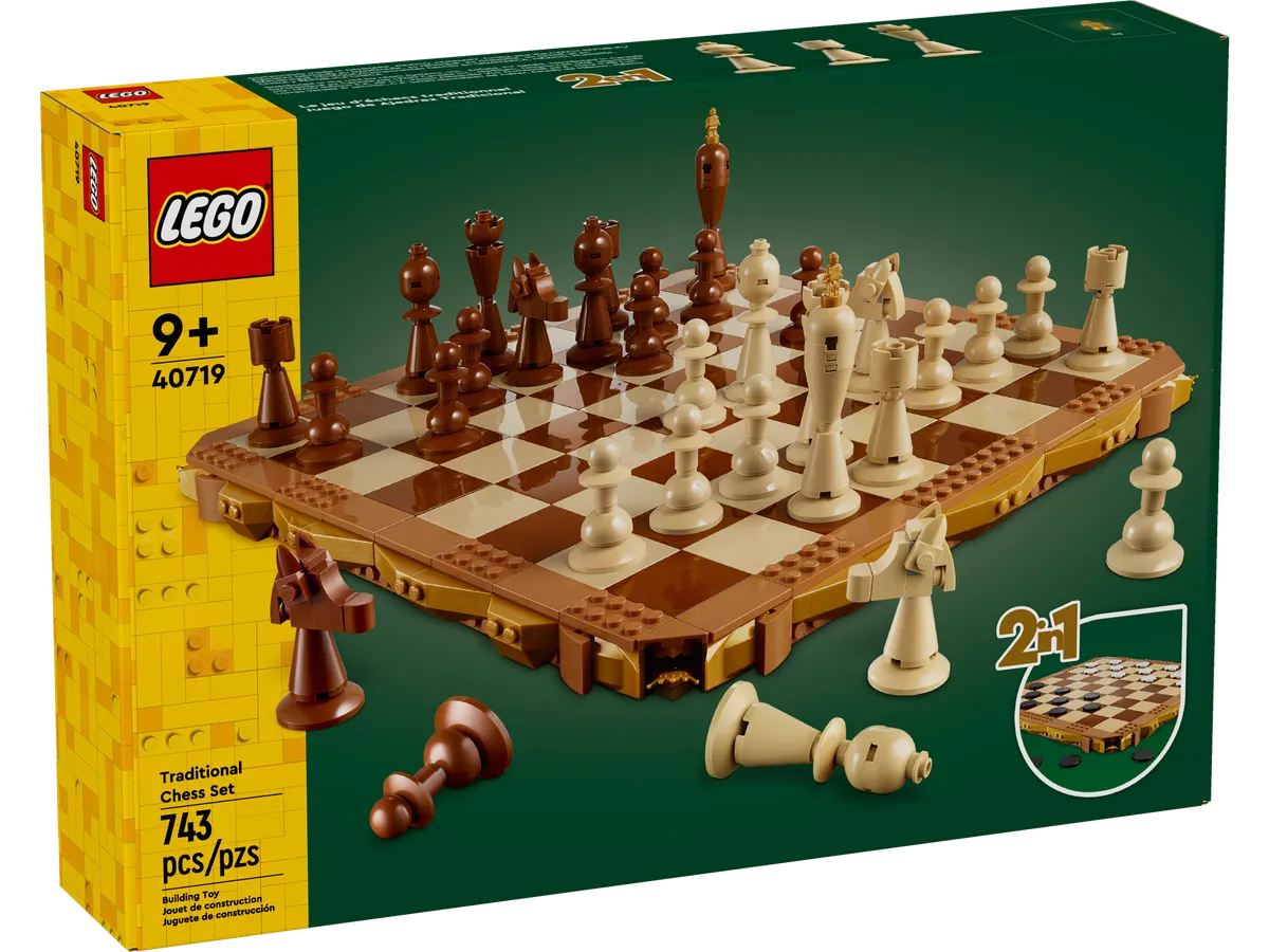 Traditional Chess Set - Image 2