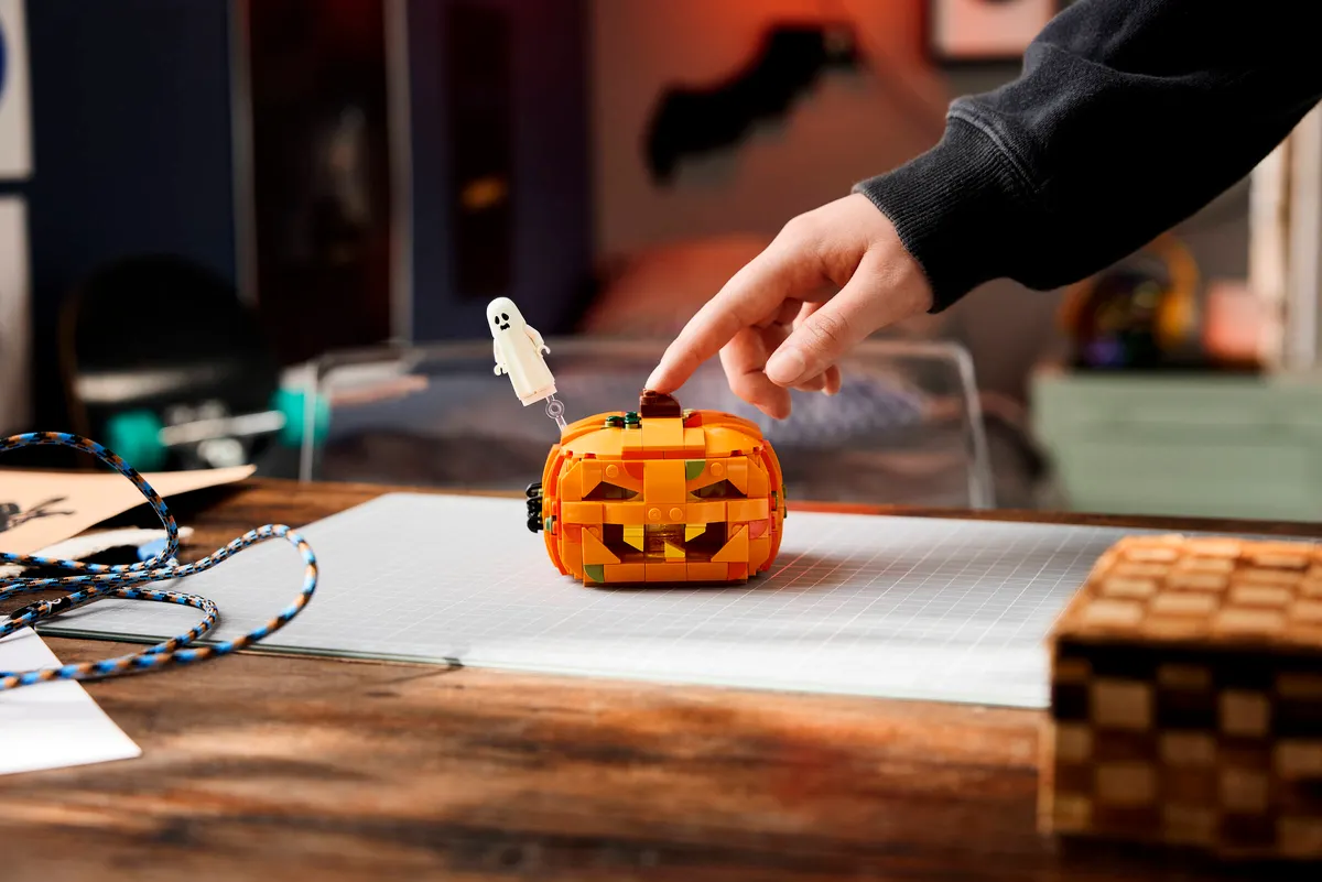 Halloween Pumpkin Lantern - Image 12