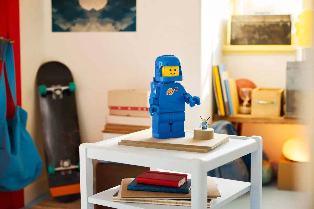 Up-Scaled Blue Astronaut Minifigure - Image 3