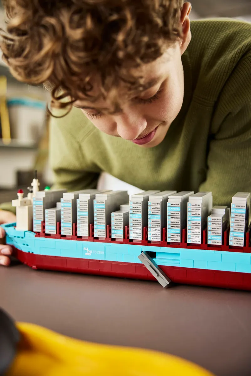Maersk Dual-Fuel Container Vessel - Image 14