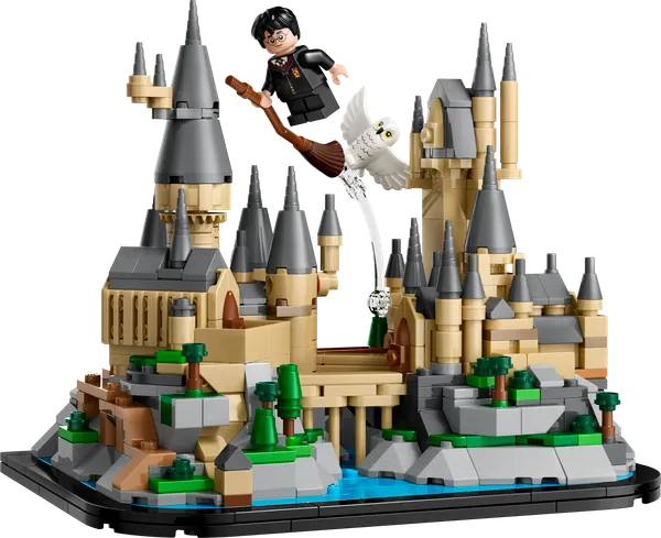 Mini Hogwarts™ Castle