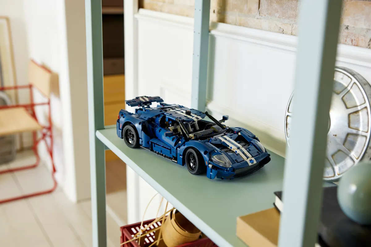 2022 Ford GT - Image 11