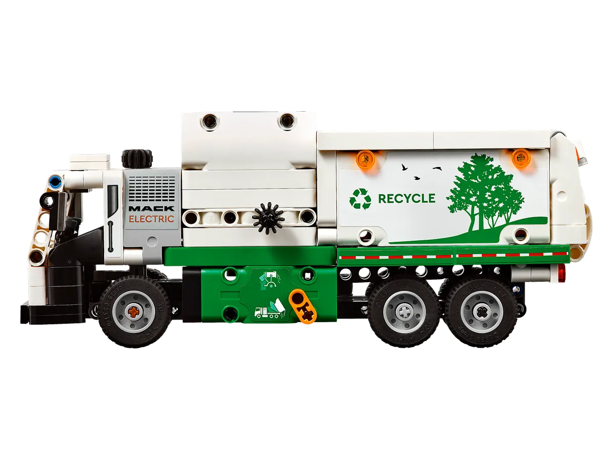 Mack® LR Electric Garbage Truck - Image 4