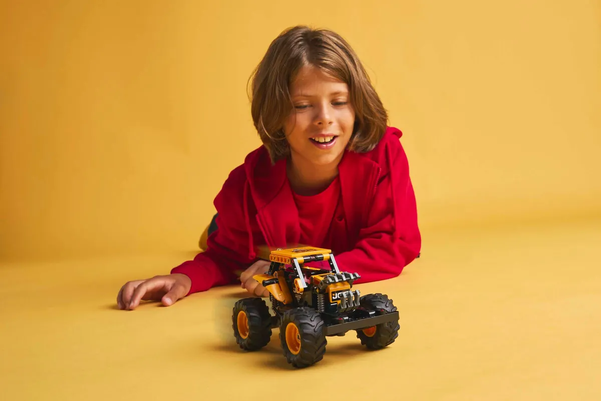Monster Jam™ DIGatron™ Pull-Back - Image 3